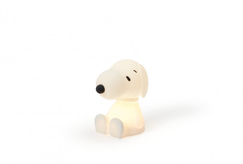 bol-snoopy-diagonal-on-white-lr