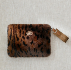 A04 Pochette Léopard – AWAC-PZ04 A04  Pochette Léopard – AWAC-PZ04